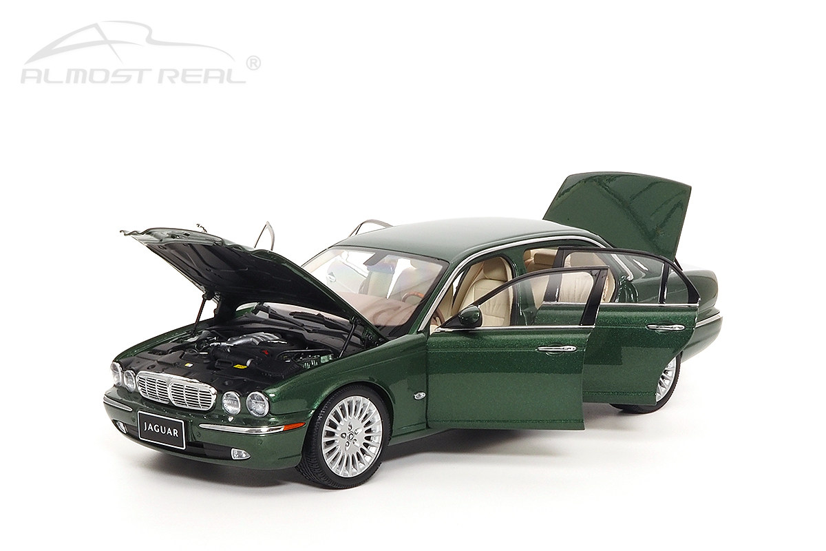 1:18 Scale AR Almost Real Jaguar XJ6 X350 Metal Diecast Car Model