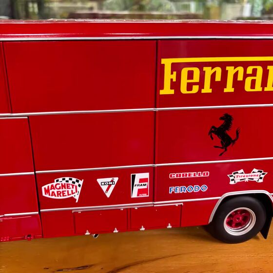 Cmr 1/18 Ferrari Transporter Ferrari Fiat 150 Alloy Transport Racing Car Model