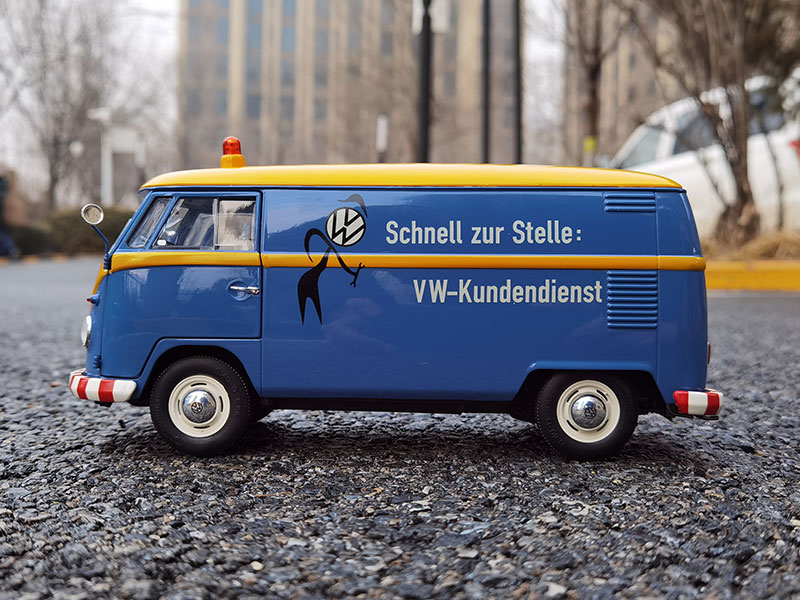 Schuco 1/18 VOLKSWAGEN Samba T1 Metal Diecast Model Car Bus