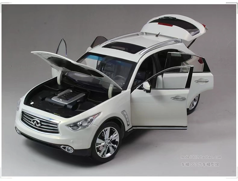 1:18 Mẫu xe hợp kim Infiniti QX70 INFINITI trang trí tĩnh