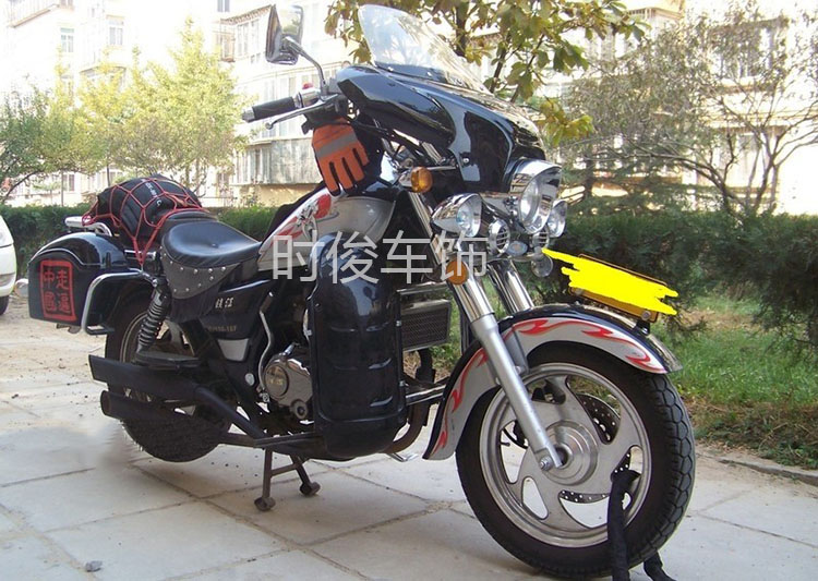 Xuất khẩu xe máy kính chắn gió phía trước hoàng tử kính chắn gió đi xe ánh sáng 125 kính chắn gió lớn trong suốt với các phụ kiện kính chắn gió xe lead