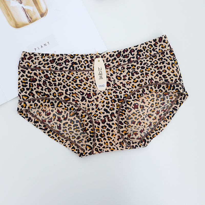 Three ancient concubine BAO WEN cotton crotch sexy seamless ice silk shorts head low waist briefs women's summer thin section