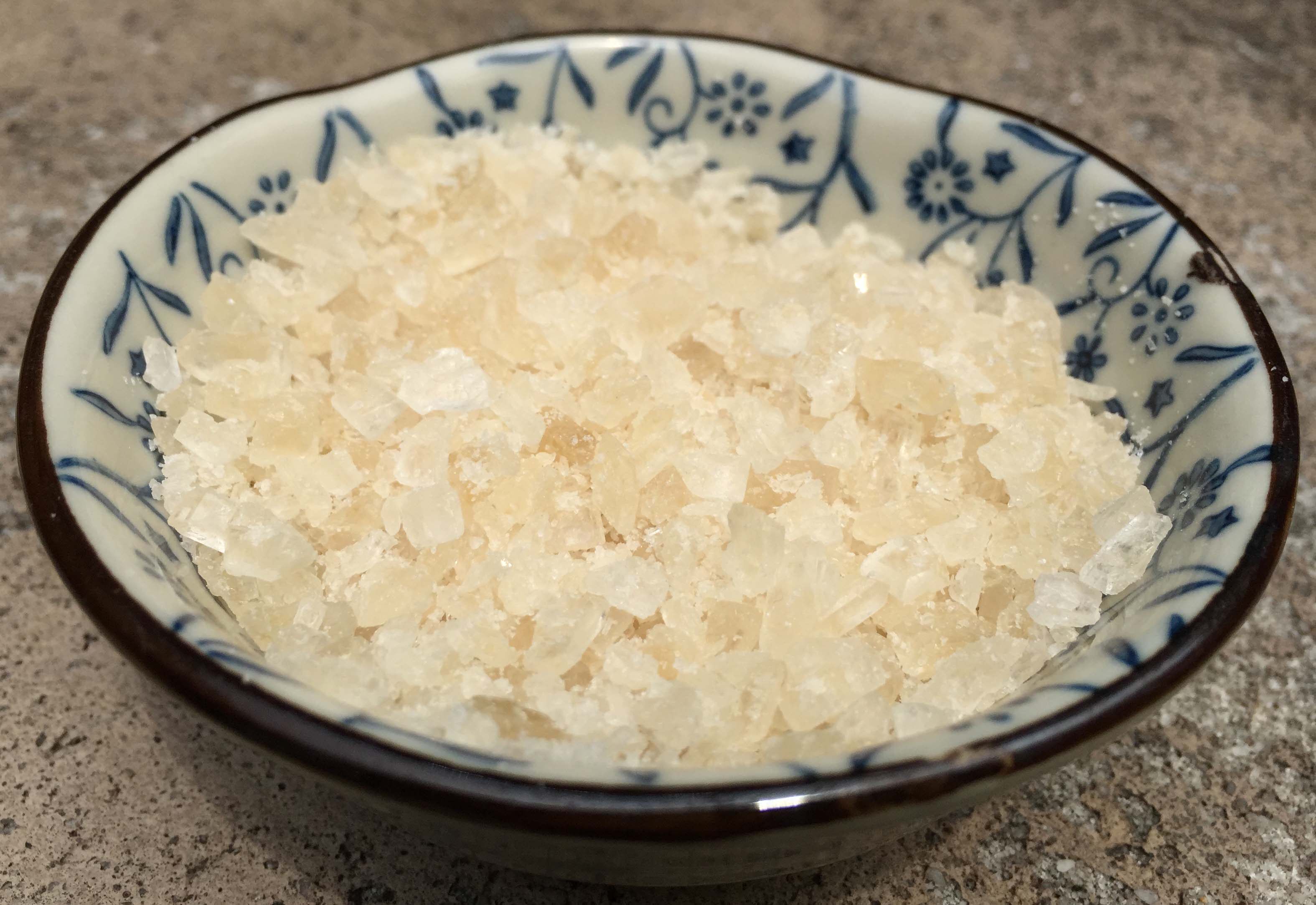 怎么把多晶冰糖弄碎,大块冰糖用电吹风弄碎,大块冰糖怎样弄碎(第10页)_大山谷图库