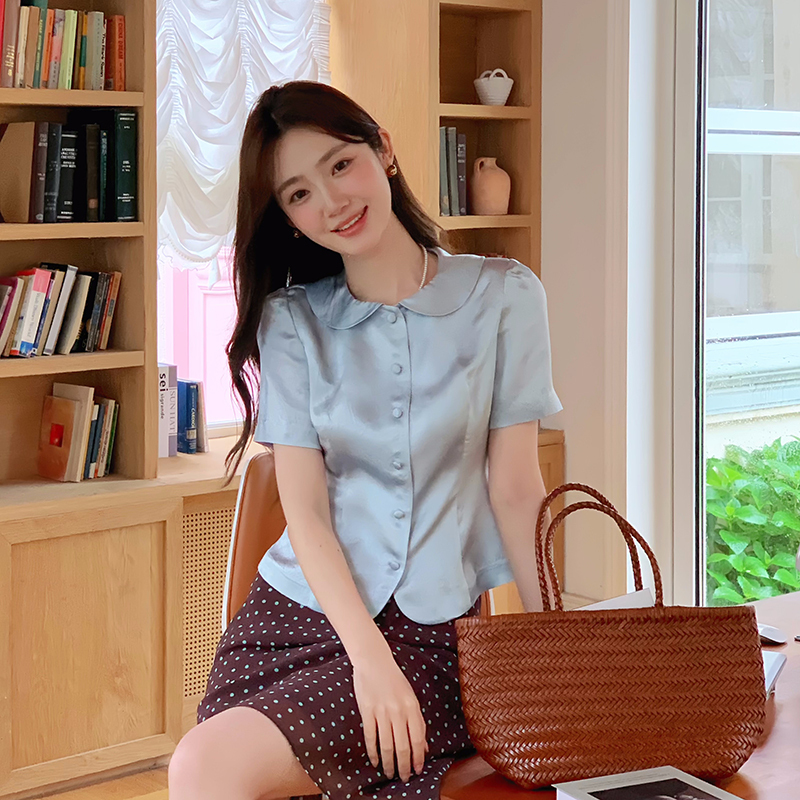 33 Is Here [Pearlescent Glass] 100% Acetate Satin Shirt for Women, Summer Light Luxury, Gentle Doll Collar, Waist-Cinching Top