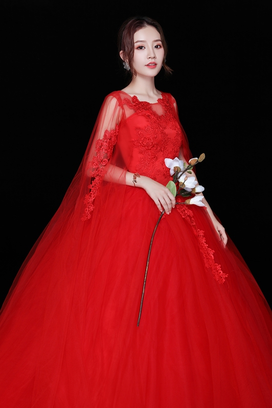  XXL+A red wedding dress  