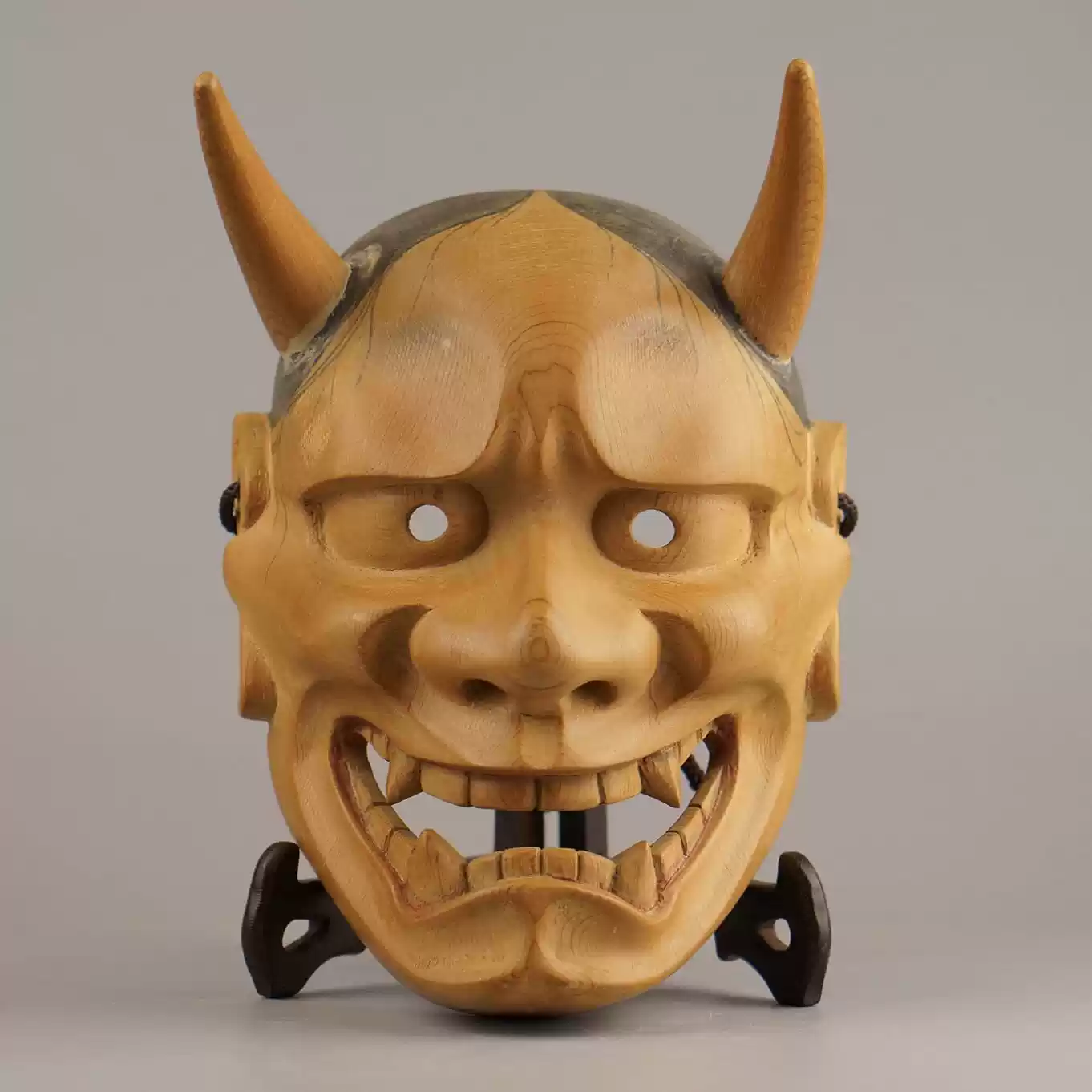 木製 鬼面 約30cm 般若木雕能面面具日本木雕鬼面掛飾能樂劇風格面具一木出雕刻個性面罩
