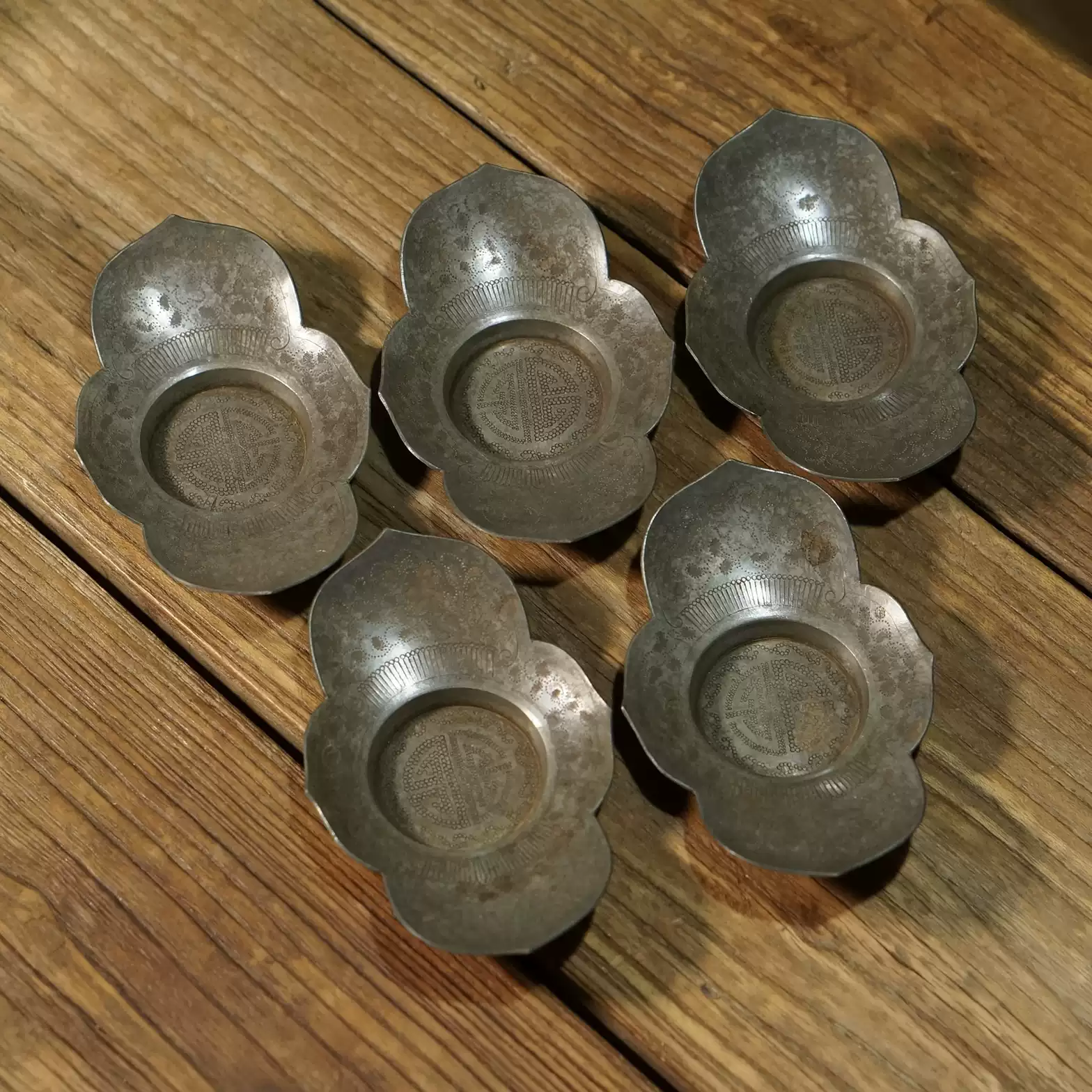 日本古锡茶叶罐老锡罐御锡屋天下一美作守茶入存茶罐茶仓锡斑