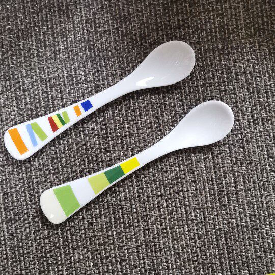 Exquisite porcelain white coffee spoon Porcelain coffee more Stirring spoon Modern personality coffee spoon Wide handle porcelain coffee spoon