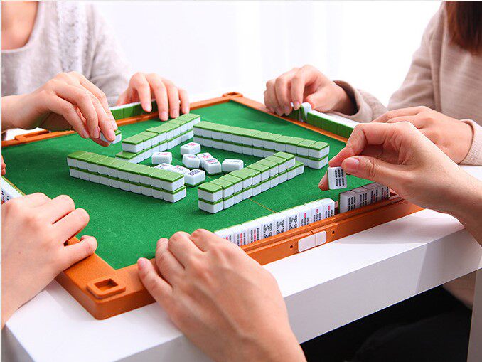 Extra size four-in-one mini mahjong with folding table carved mahjong travel portable fish shrimp crab dice