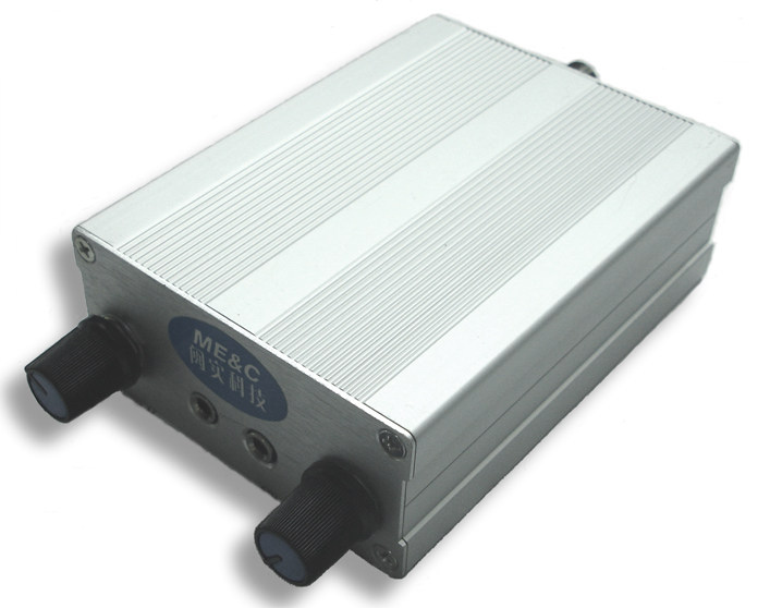 5W Phase-locked loop on-board FM stereo transmitter complete with power line antenna on-board FM transmitter