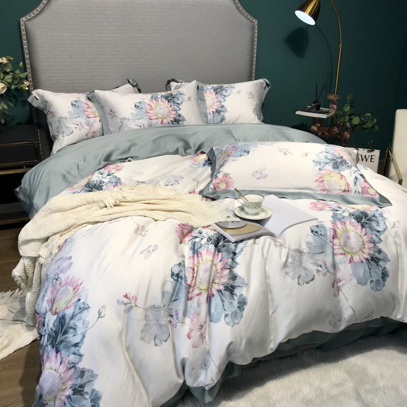 80 beds Four pieces of summer ice silk Sky silk bifacial tribute satin silk slide field wind bed linen naked and cool.