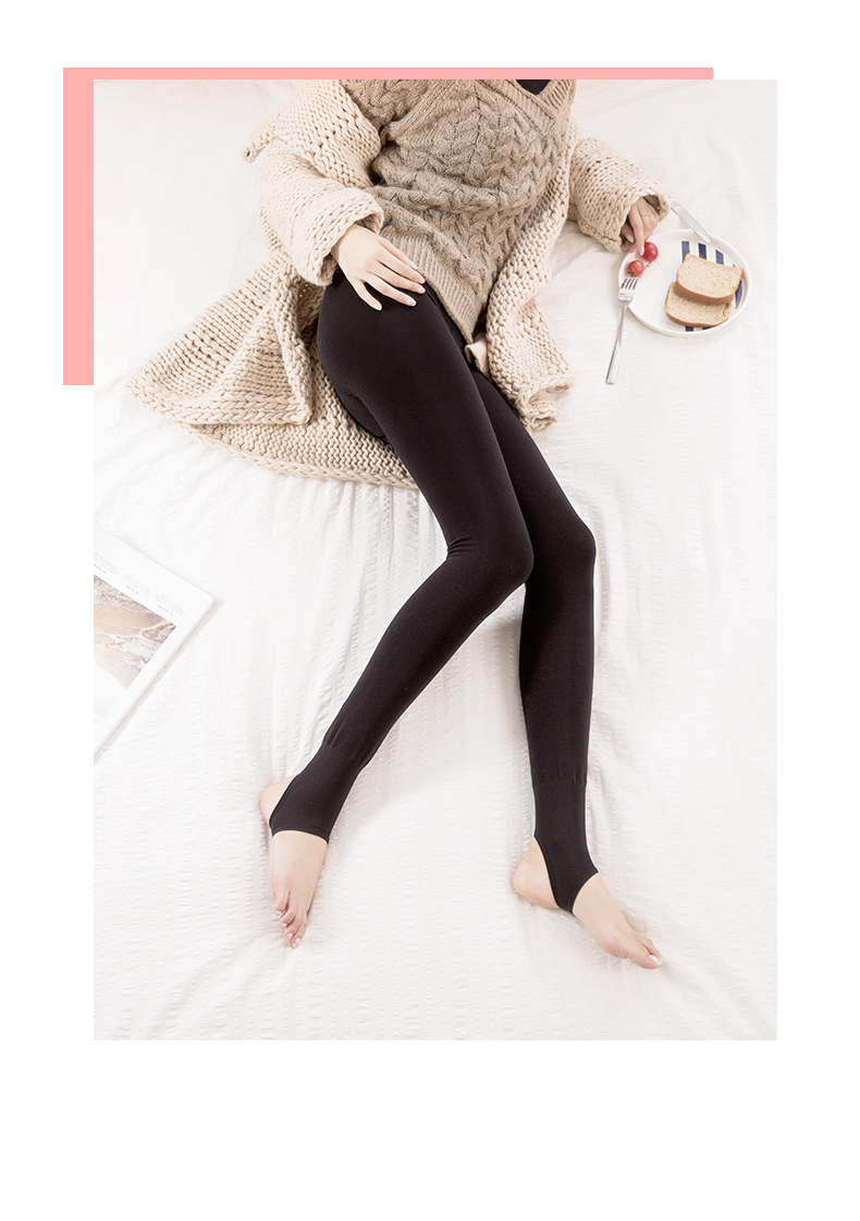 Quần legging nữ tính ánh sáng Nam Cực cộng với quần lót nhung dày mùa thu và mùa đông vớ dày tất gucci