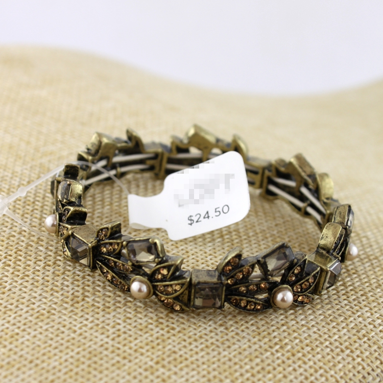 Châu Âu và Hoa Kỳ lớn vàng cổ điển vòng tay retro phụ nữ mới rỗng hẹp vòng đeo tay cá tính khí chất vòng tay tòa án vòng tay đẹp