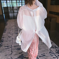 Sunscreen woman long sleeve Korean version of dew back shirt Summer fairy Snow spinning cardiovert blouse anti-UV thin jacket