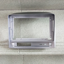 Suitable for Toyota Vechi models three generations of variable 04-07 old Vechi 9-inch navigation surface frame frame bracket