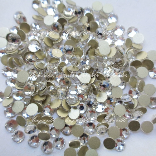 Специальная белая плоская казая.