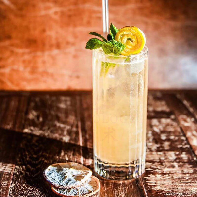 Liquor thickening straight cup Colin cup engraved cocktail glass whiskey glass bar thick bottom classical cup ice hockey cup