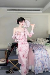 Sun Yaqiao ສີບົວ butterfly ພິມ slim fit stretch ຕາຫນ່າງ suspender dress dress mesh ເສື້ອສອງສິ້ນຊຸດ