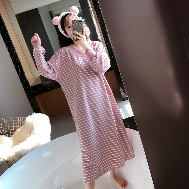 Váy ngủ nữ mùa thu tay dài sọc đen trắng lỏng lẻo có thể mặc váy dài đồ ngủ cotton phục vụ tại nhà áo len - Đêm đầm đầm ngủ 2 dây