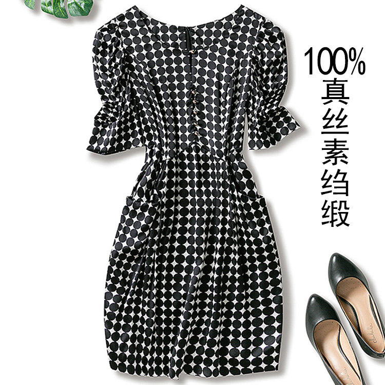 Vegetarian Crepe Satin Silk Slip Middle Sleeve Wave Dot Real Silk Dress 19 Summer Women's Clothing Mulberry Silk Herben 50% Sleeve Foreign Dress