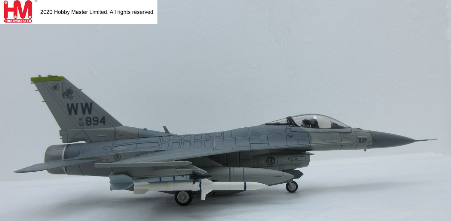 HM collector HA3897 1 72 F-16CM battle Hayabusa Snake Performance Team 