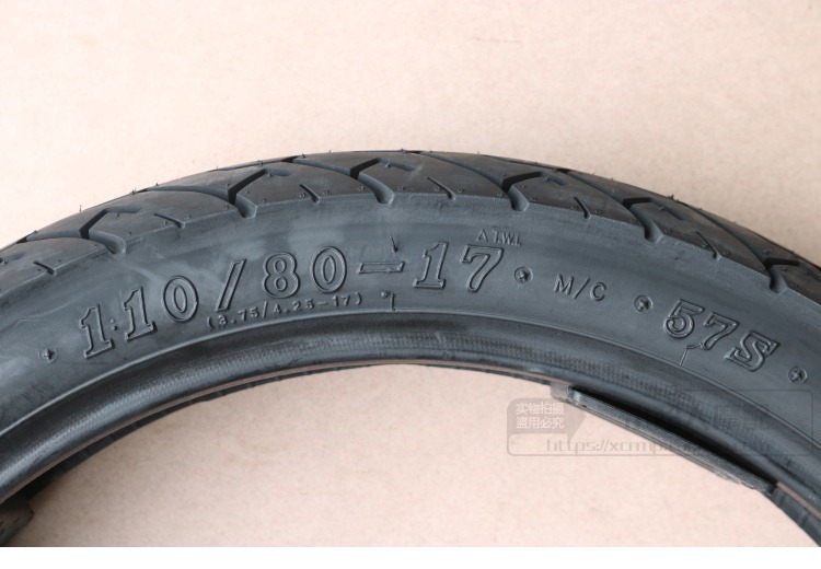 Lốp xe máy hạ áp Trịnh Châu 110 / 80-17 lốp xe máy chân không 110-80-17 trước và sau lốp GW250 Mirage lốp xe máy vành 18