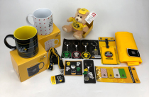 Tour de France official souvenir Kettle Bear keychain Mug Raincoat luggage sticker