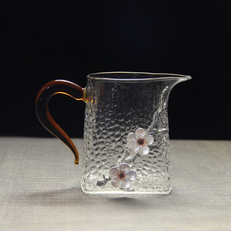 Japan-style hammer grain heat resistant glass fair cup korn tea Tea Sub tea Tea Leaf with transparent Gongcup Long Mouth Handmade Tea Cup