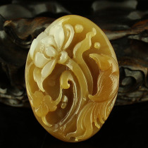 One Price Natural Xinjiang Hetian Jade sugar material Seiko carving pendant pendant bird flower fragrance send certificate