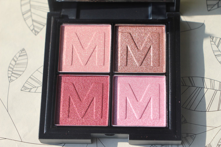 Chính hãng MYBOON Bốn màu Mousse Eyeshadow Bốn màu Eye Shadow Pan Trang điểm mắt màu nude Màu trái đất Màu rượu lê Pearlescent Red Eye Makeup - Bóng mắt bảng mắt merzy