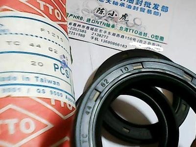 TC 44X62X10 44*62*10 F1215 Taiwan TTO skeleton oil seal diameter 44 outside 62 height 10mm