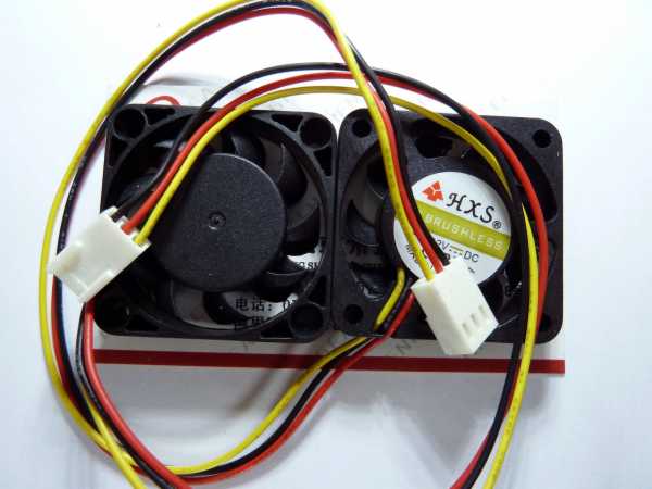 [成] quạt nhỏ 4 * 4CM 12V 4010S máy tính / khung máy / quạt CPU 3 dòng có phích cắm - USB Aaccessories quạt mini để bàn sạc pin
