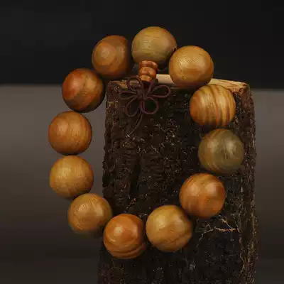 Brand new green sandalwood Buddha hand beads manufacturers promote sacred things passed down for thousands of years Buddhist Buddha word hand beads guarantee