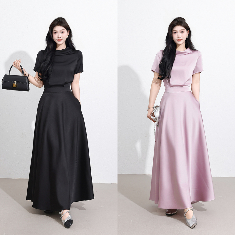 Plus-Size Women's Summer Dress with a Turn-Down Collar, Waist-Cinching Design, Slimming Effect, and Elegant Commuter Style