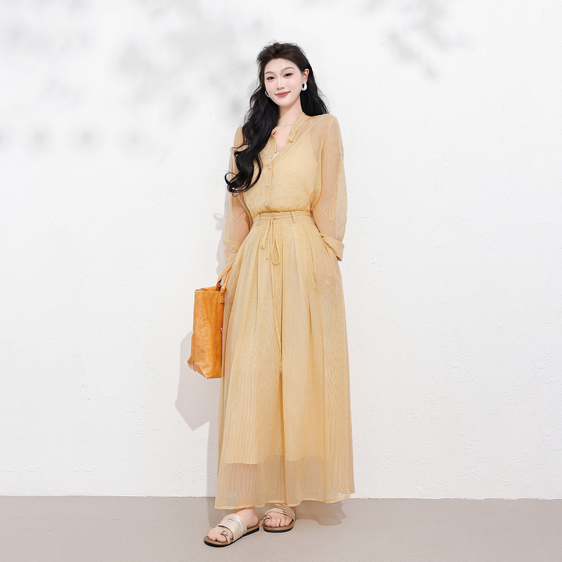 Plus-Size Women's Korean-Style Gentle Chiffon Dress with Waist-Cinching Design, Slimming and Elegant Long Shirt Dress