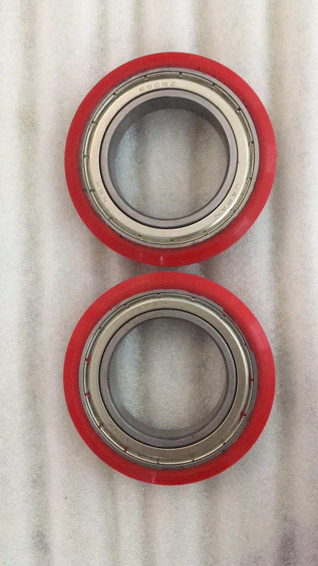 Professional custom-made trademark machine pressure wheel Different models have different prices Delivery time 3-10 days