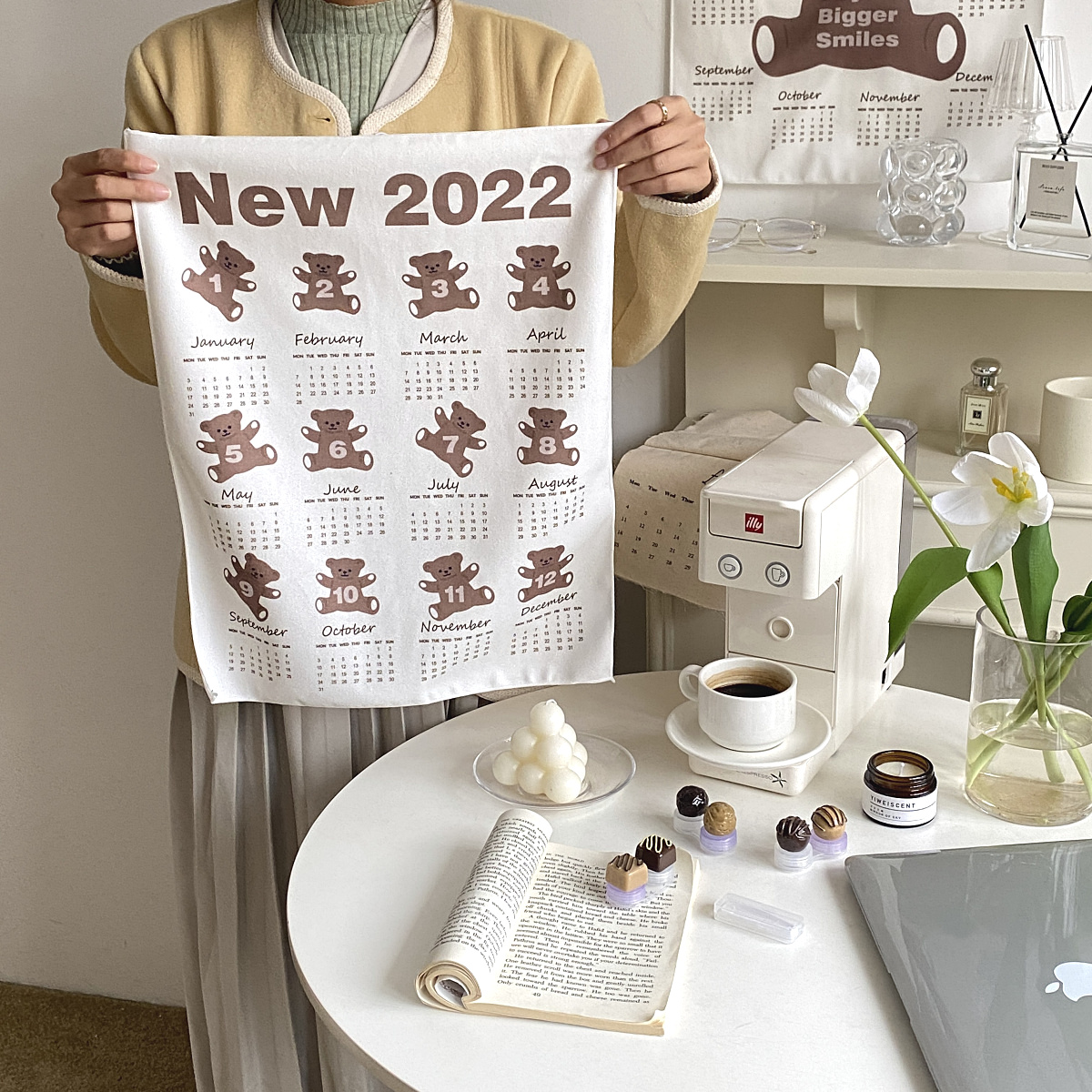 ins Han wind net red creative cartoon cloth art calendar desk HOT2022 calendar Bi-decoration student hanging cloth decoration