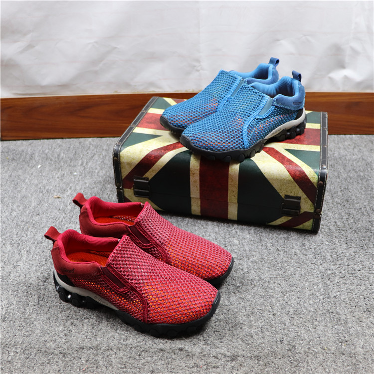 Factory pick up leaking women's outdoor hiking shoes cover foot single net breathable field hiking shoes shock absorption non-slip wear-resistant women's shoes