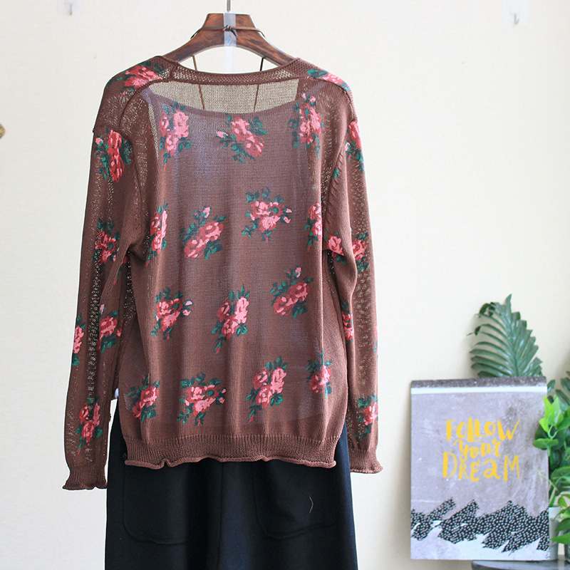 Áo len 2019 đầu xuân bằng vải cotton và vải lanh nghệ thuật in hoa retro áo len dài tay hoang dã V-cổ áo mỏng áo cardigan nữ
