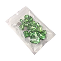 Светло -зеленые 20 форм случайные