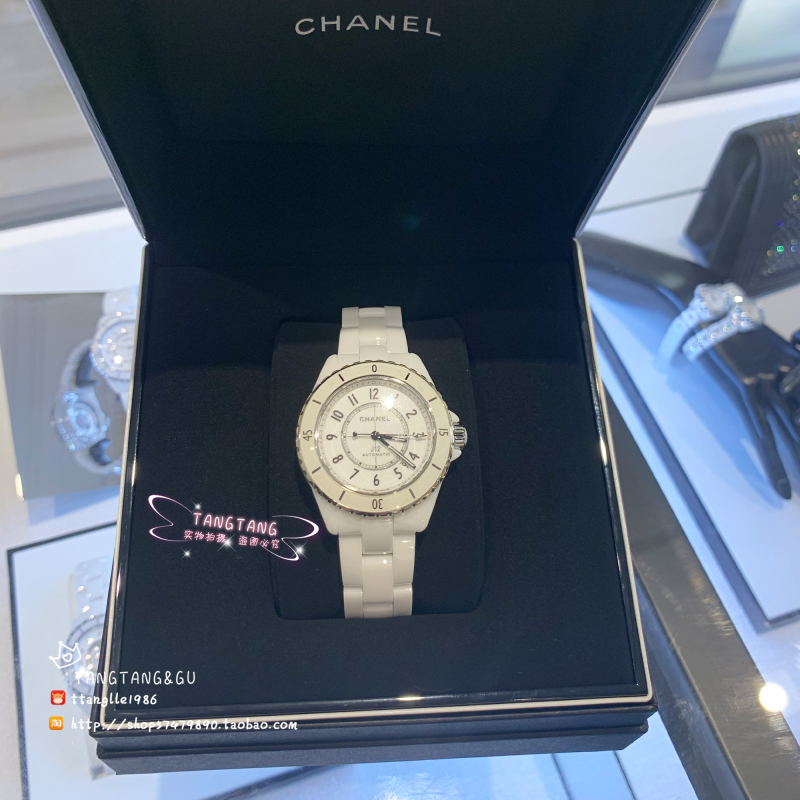 Chanel Classic J12 White Ceramic Quartz 33mm Double C Watch Unisex Watch Chanel Classic J12 White Ceramic Quartz 33mm Double C Watch Unisex Watch