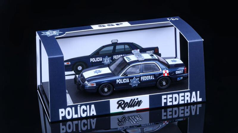 Rollin 1:64 New York Police Car Crown Victoria Cv Victoria Crown Second Generation Police Car