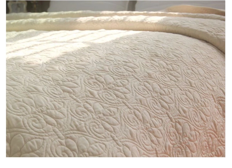 tòa án châu Âu đơn độc trên hàng xuất khẩu giảm và giường mùa đông bao gồm thêu bông bedspread bông chắp vá chăn ba mảnh miễn phí vận chuyển - Trải giường ga giường màu xám