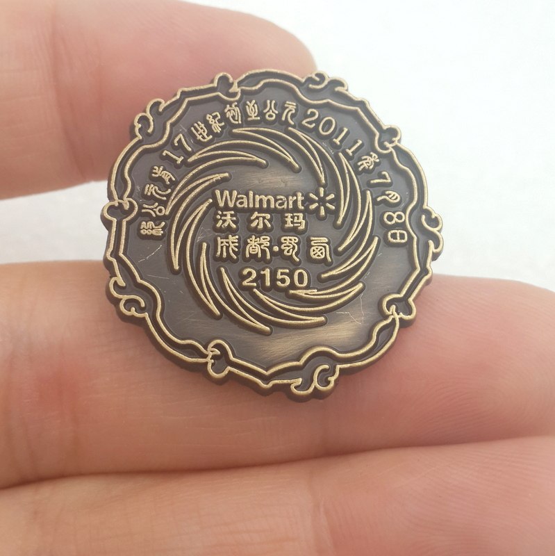 Wal-Mart badge Commemorative Medal 2011 Sichuan Chengdu store brooch