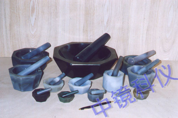 Mesoscopic instrument agate mortar