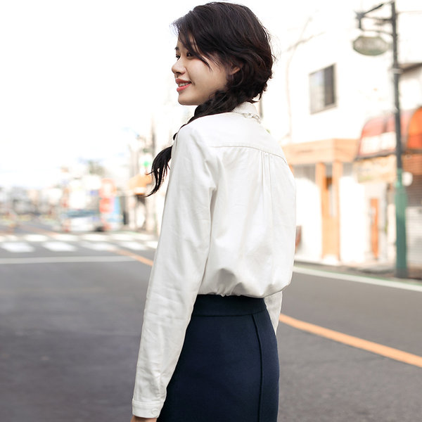 18年春季新款 茵曼 纯棉 刺绣女式长袖衬衫 天猫优惠券折后￥99包邮（￥179-80）2色可选