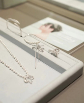 Good raw meritocratic and romantic ~ weedding series sparkling and sparkling machine retro bow tie necklace earrings earrings