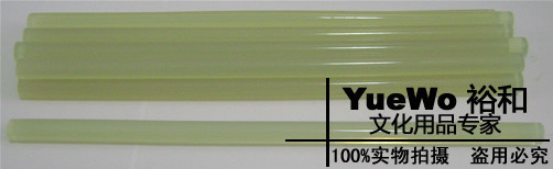 One isoproduct large hot melt adhesive strip rubber stick diameter 10mm RMB15  500 gr