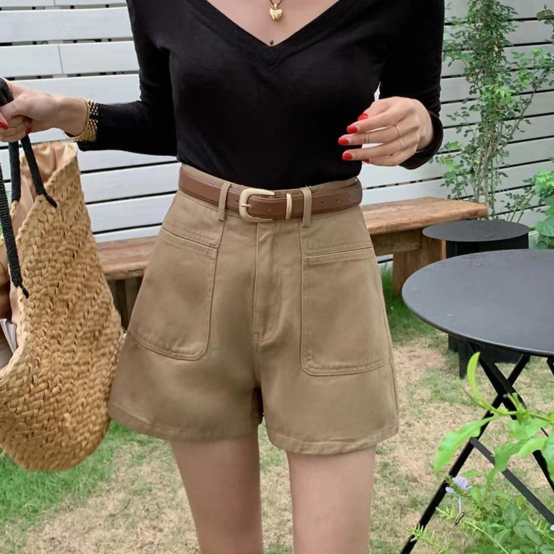 Khaki Work Shorts for Women, Summer 2026 New Style, High-Waisted A-Line with Pockets, Loose European-Style Denim Wide-Leg Pants Khaki Work Shorts for Women, Summer 2026 New Style, High-Waisted A-Line with Pockets, Loose European-Style Denim Wide-Leg Pants