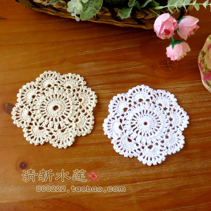 Handmade bông crochet ren hoa crochet cổ điển đan openwork đế lót ly đệm trang trí off-trắng bàn ăn - Khăn trải bàn khăn trải bàn kính